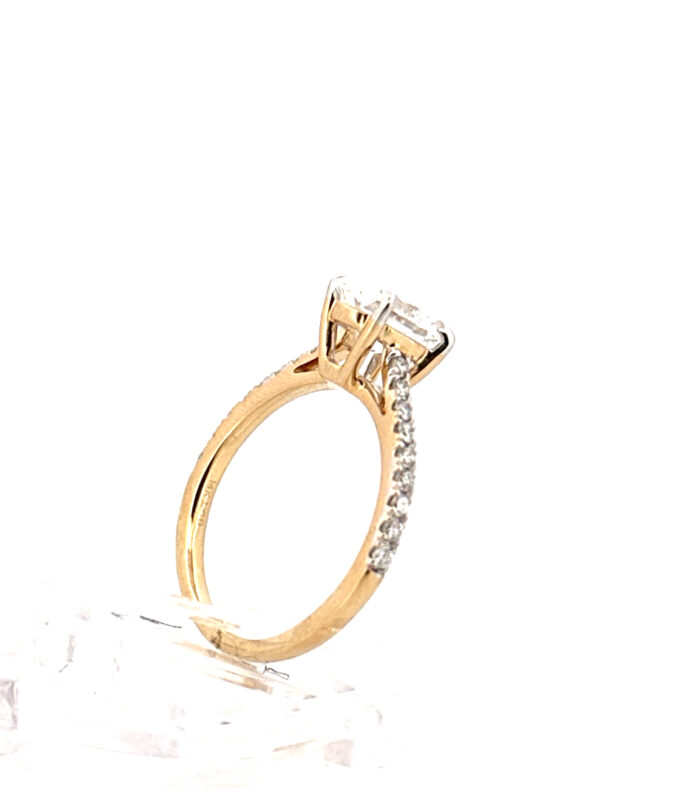 Anillos Compromiso 14K A CVD 2.60 CT Size 7.5